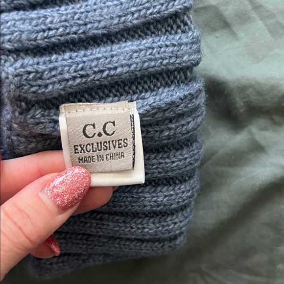 C.C BlueKnit Beanie with Fluffy Pom-Pom - Picture 3 of 4